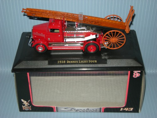 Road Signature<br>1:43 1938 DENNIS LIGHT FOUR